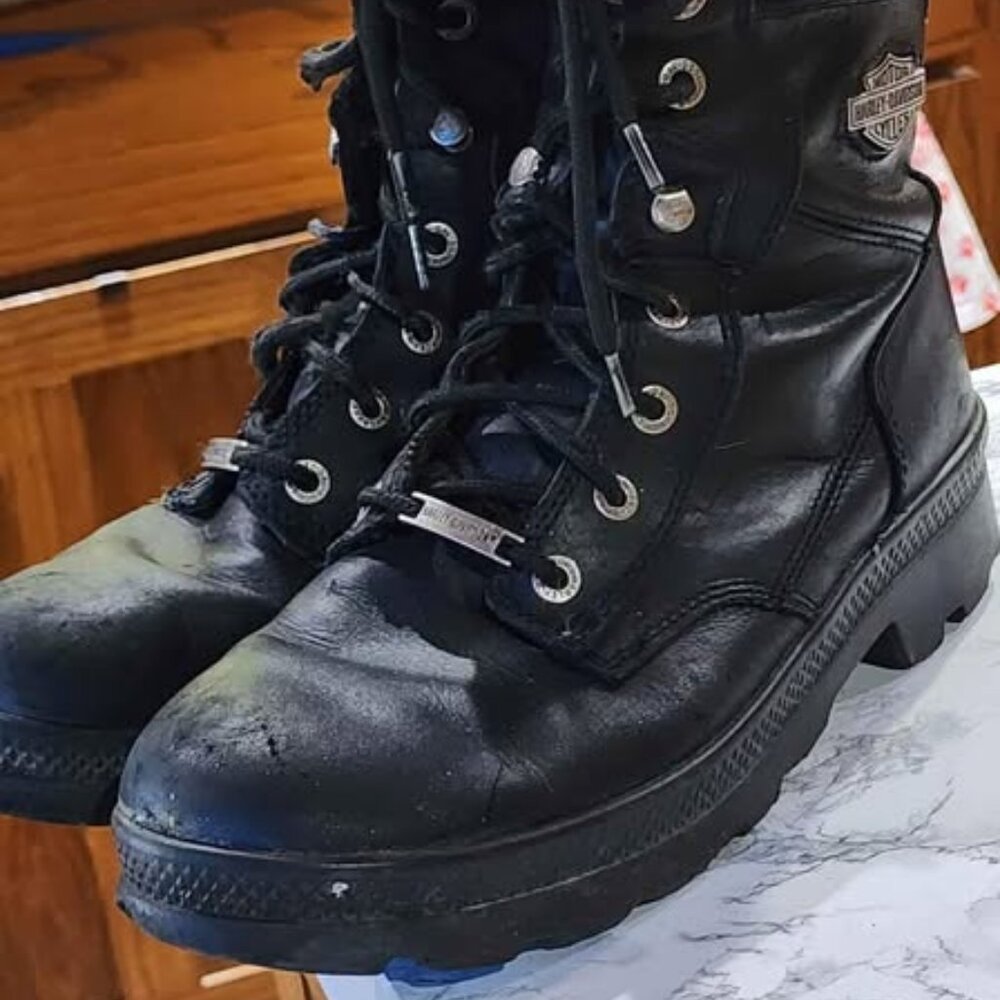 Ladies Harley Davidson Riding Boots size 9.5